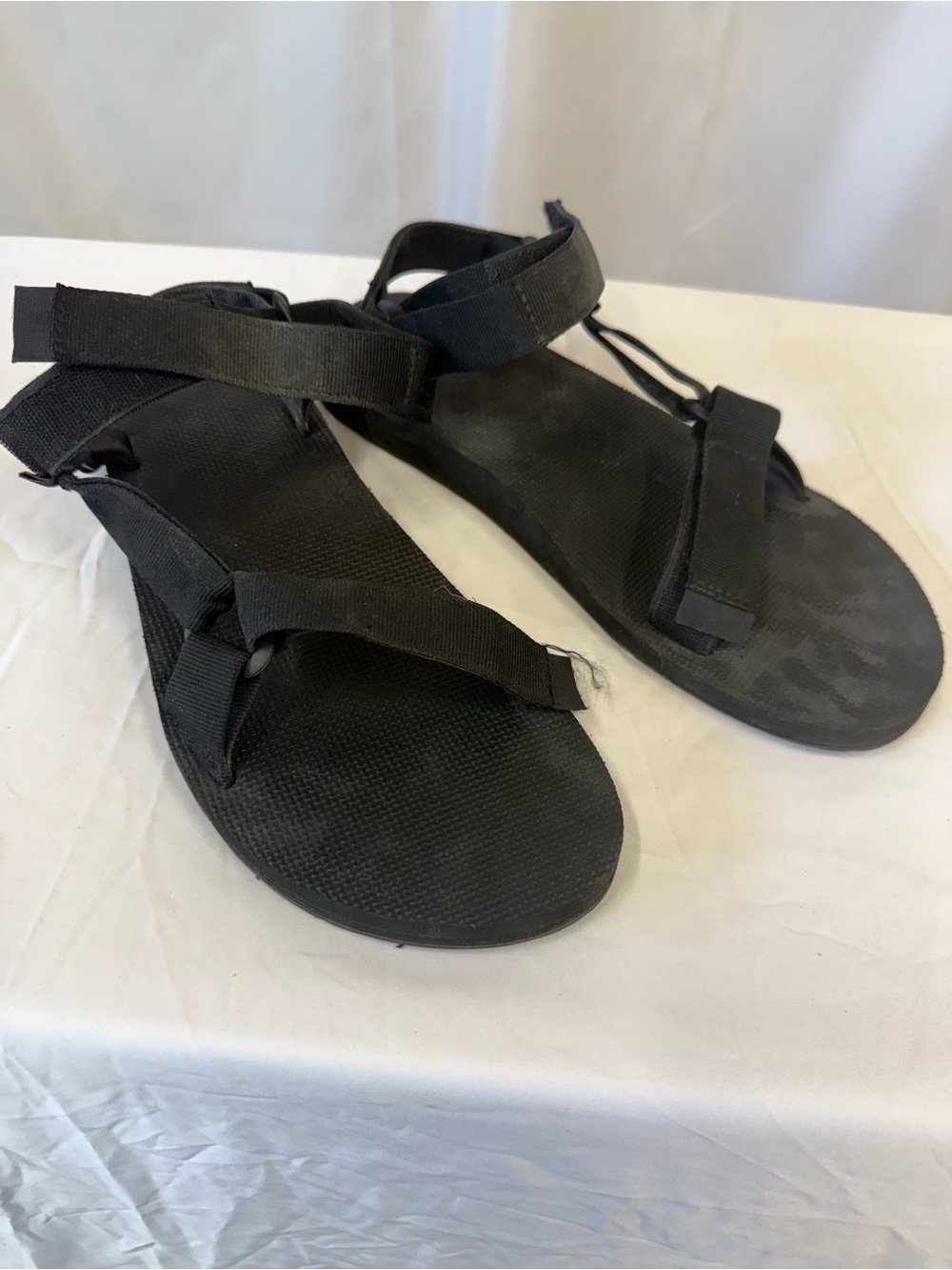 Teva Men’s Original Universal Velcro 12 Sandals Black